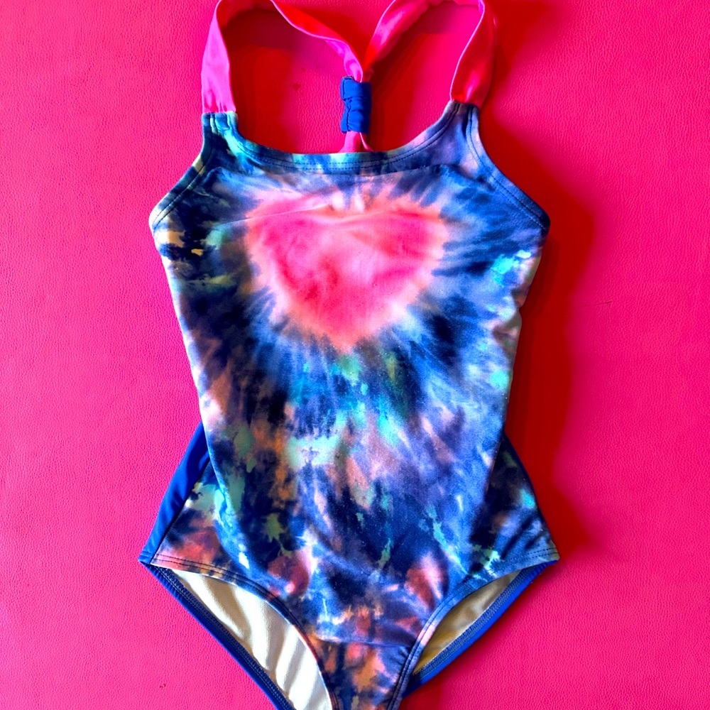 Bathing suit used